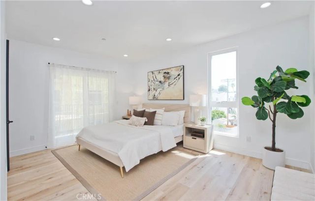 540 N Serrano Avenue, Los Angeles, CA 90004