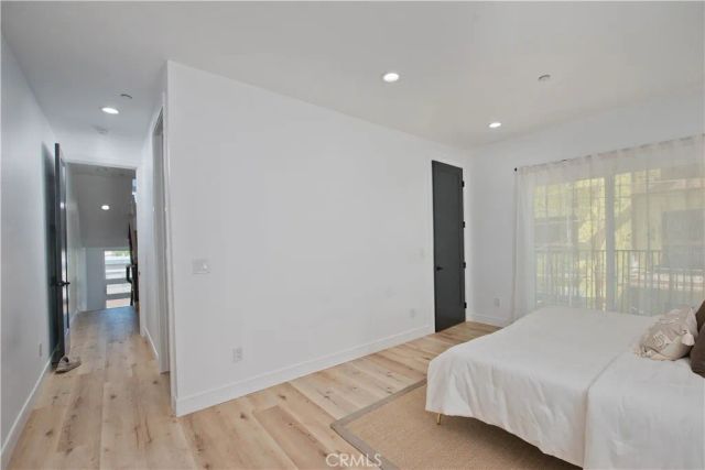 540 N Serrano Avenue, Los Angeles, CA 90004