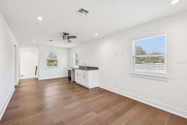 2924 HUNTINGTON STREET, Orlando, FL 32803