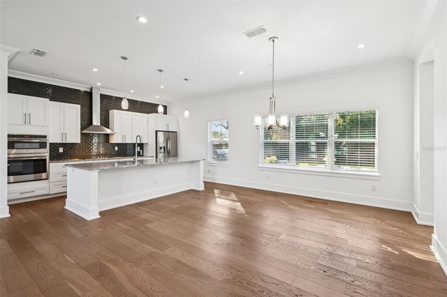 2924 HUNTINGTON STREET, Orlando, FL 32803