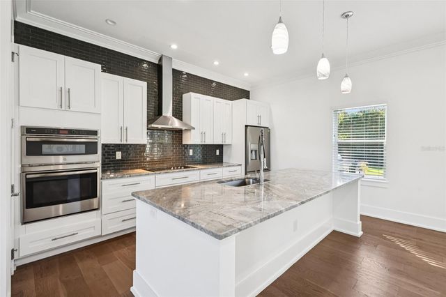 2924 HUNTINGTON STREET, Orlando, FL 32803