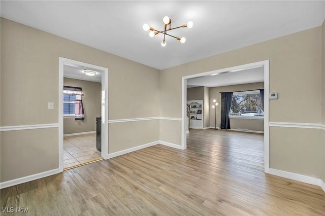 19672 Mountville Drive, Maple Heights, OH 44137