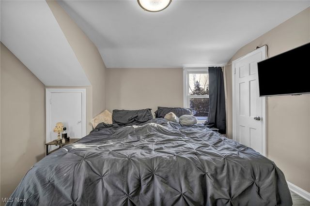 19672 Mountville Drive, Maple Heights, OH 44137