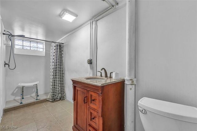 19672 Mountville Drive, Maple Heights, OH 44137