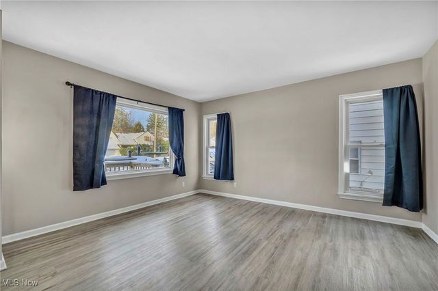 19672 Mountville Drive, Maple Heights, OH 44137