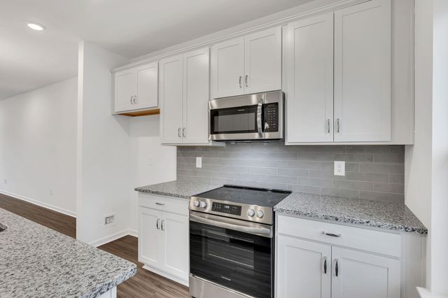 129 Rosebush Lane, Lebanon, TN 37087