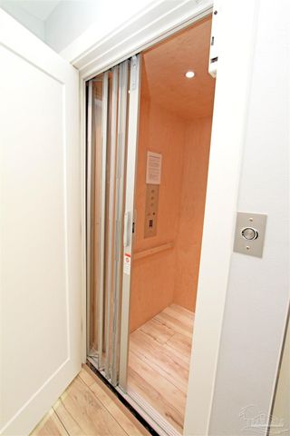 157 S Spring St, Pensacola, FL 32502