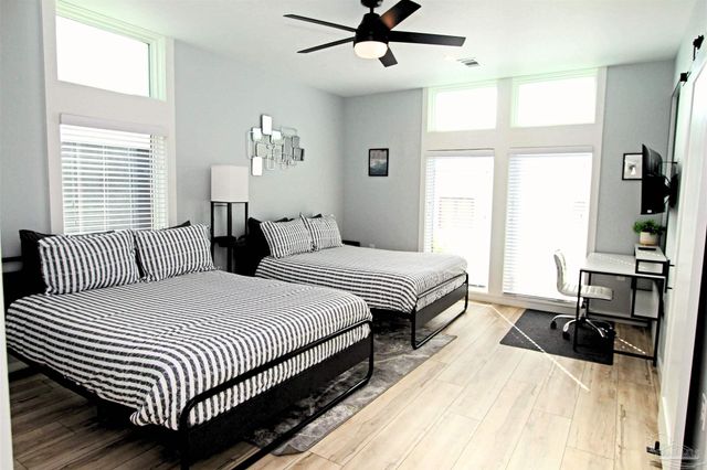 157 S Spring St, Pensacola, FL 32502