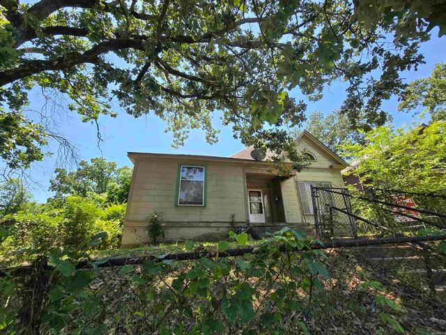 1609 W Charles Bussey Avenue, Little Rock, AR 72202