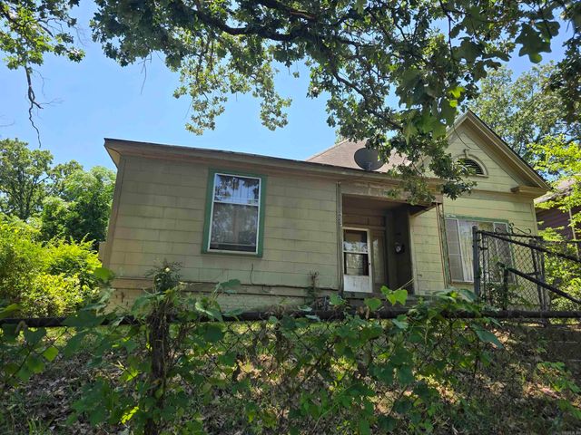 1609 W Charles Bussey Avenue, Little Rock, AR 72202