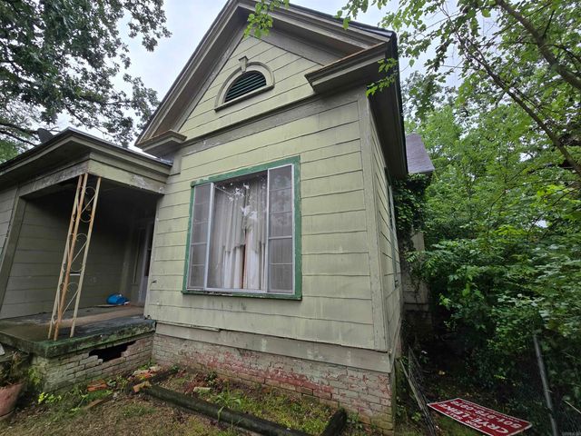 1609 W Charles Bussey Avenue, Little Rock, AR 72202