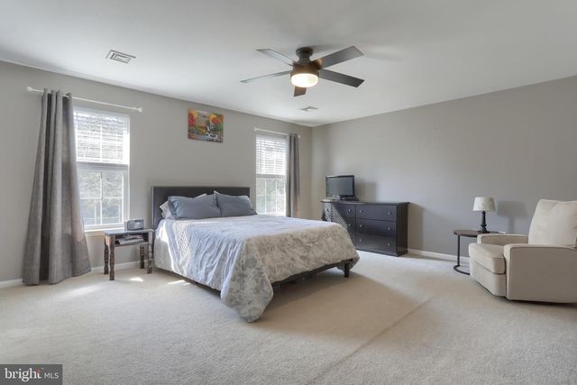 119 MERLIN DR, Hummelstown, PA 17036