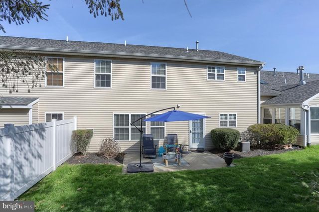119 MERLIN DR, Hummelstown, PA 17036