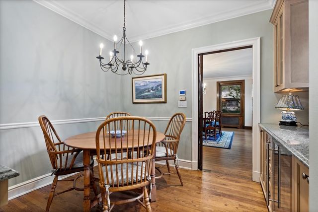 1325 N Astor Street 2, Chicago, IL 60610