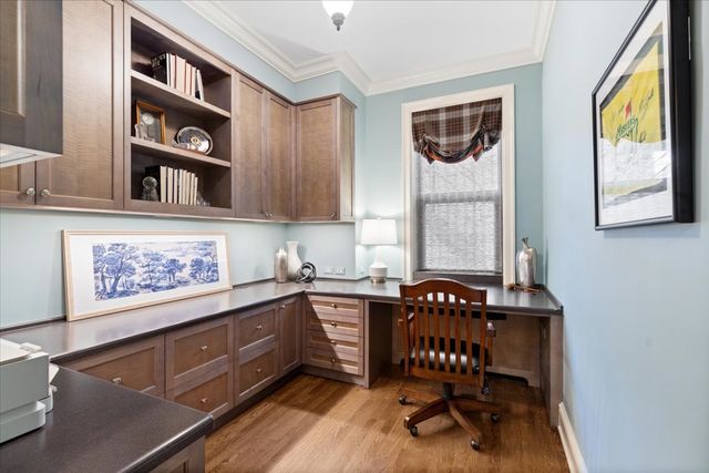 1325 N Astor Street 2, Chicago, IL 60610