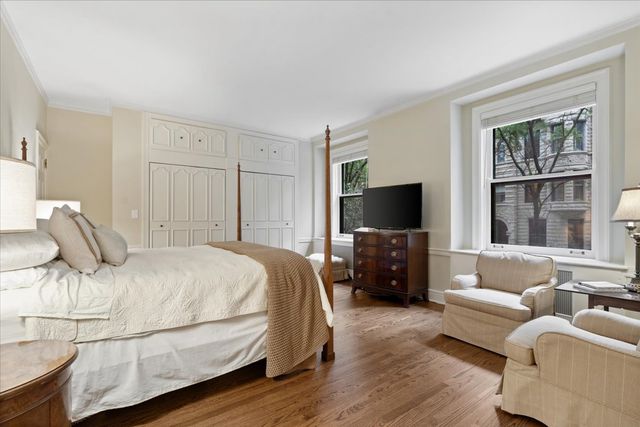 1325 N Astor Street 2, Chicago, IL 60610