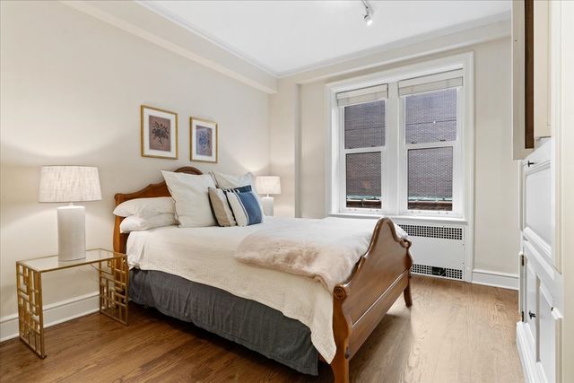 1325 N Astor Street 2, Chicago, IL 60610