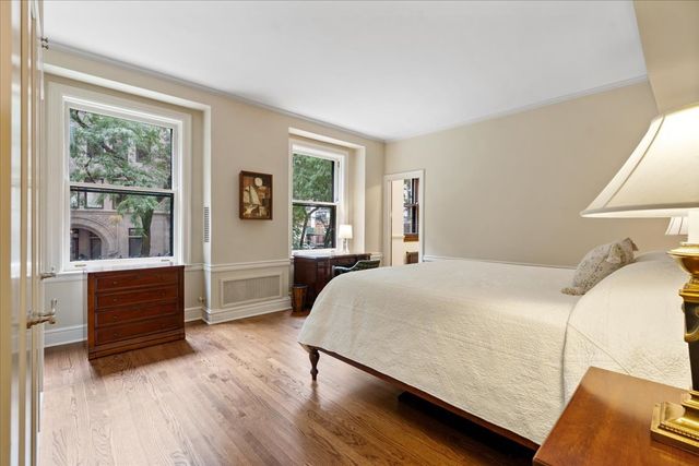 1325 N Astor Street 2, Chicago, IL 60610