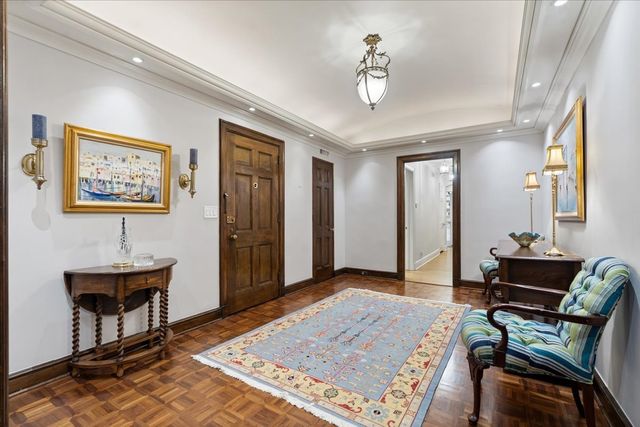 1325 N Astor Street 2, Chicago, IL 60610