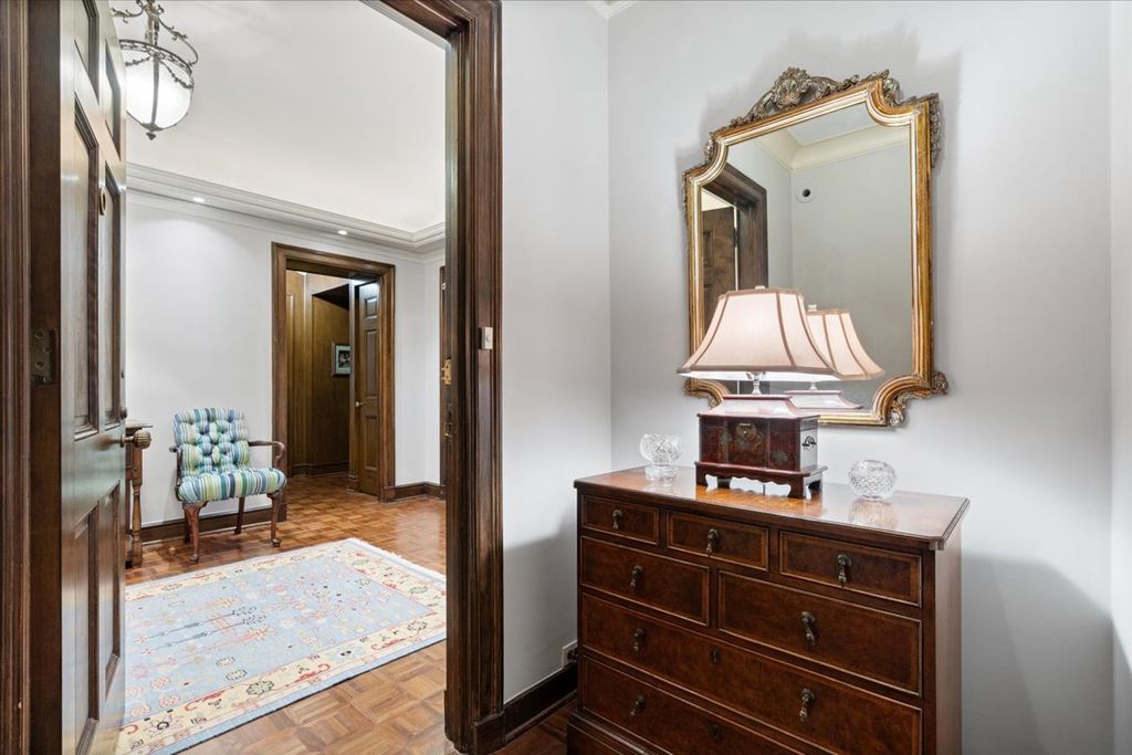 1325 N Astor Street 2, Chicago, IL 60610 — photo 5