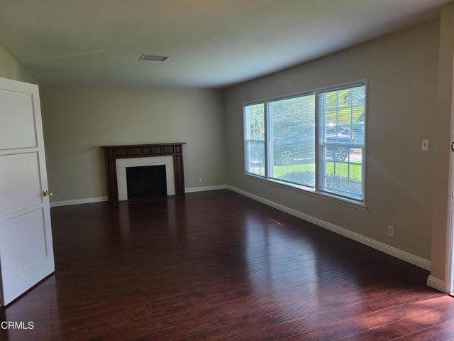 4913 Revlon Drive, La Canada Flintridge, CA 91011