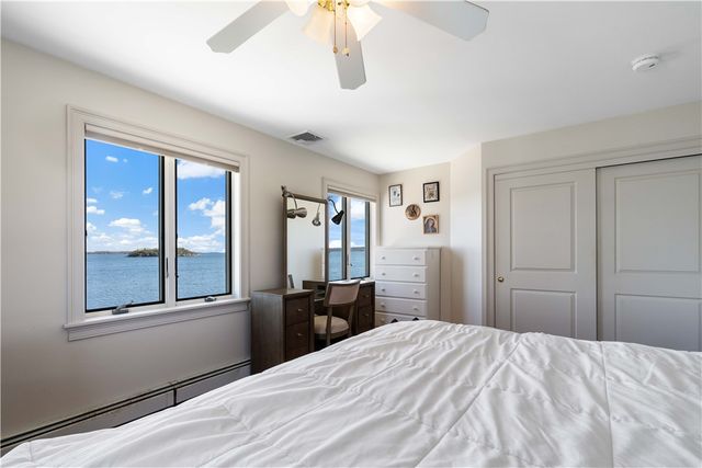 177 Seaconnet Boulevard, Portsmouth, RI 02871