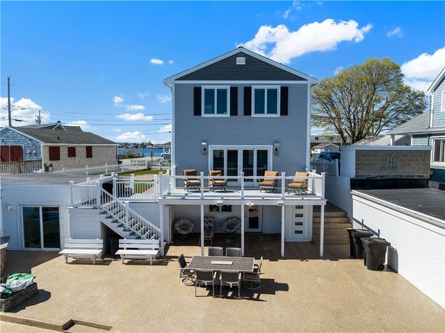 177 Seaconnet Boulevard, Portsmouth, RI 02871