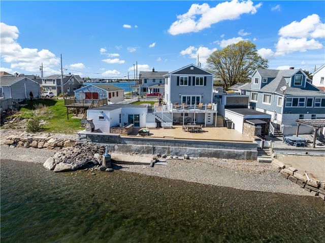 177 Seaconnet Boulevard, Portsmouth, RI 02871