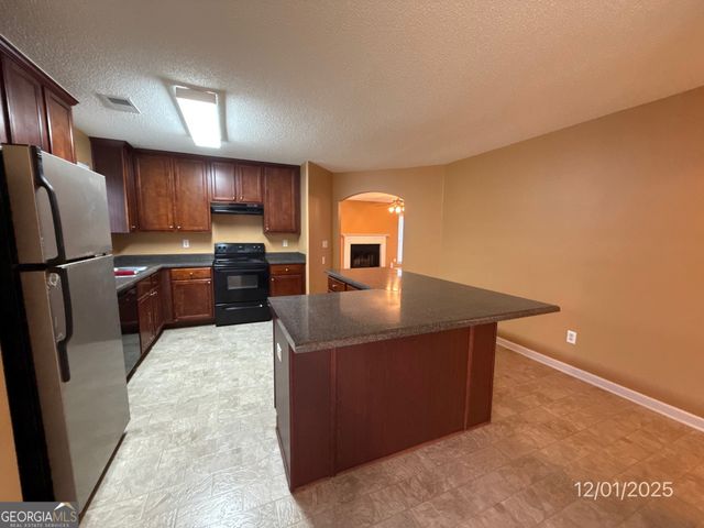 460 Camella Circle, Mcdonough, GA 30252