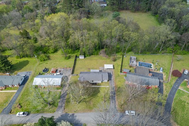 216 Cheyenne Trail, Columbia, TN 38401