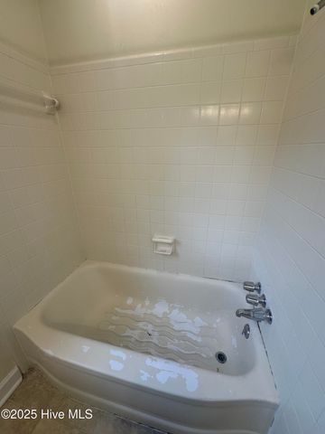 233 Kenneth Boulevard, Havelock, NC 28532