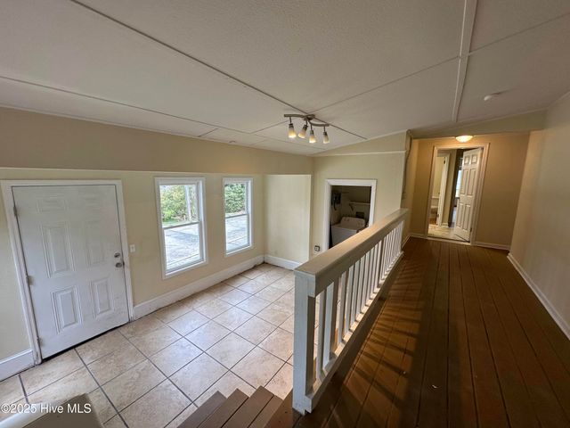 233 Kenneth Boulevard, Havelock, NC 28532