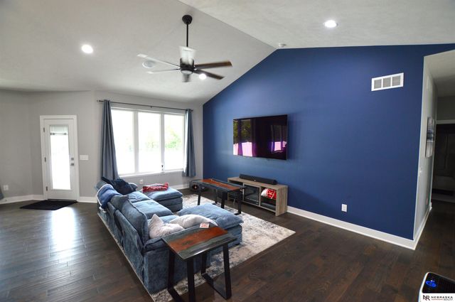 1208 Olivia Drive, Eagle, NE 68347