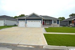 1208 Olivia Drive, Eagle, NE 68347