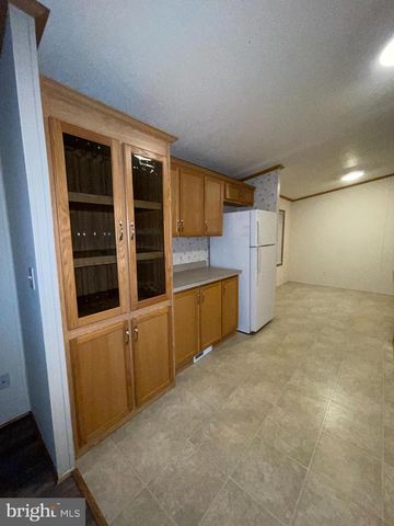 116 SENECA AVE, Dover, PA 17315