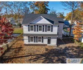 47 Glenville Road, Edison, NJ 08817