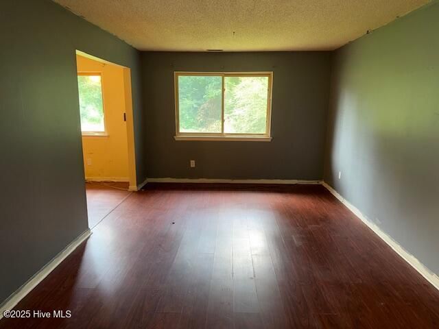 119 Shadow Brook Drive, Jacksonville, NC 28546