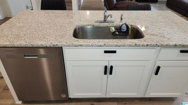 5155 MEADOW RIDGE TRAIL, Bessemer, AL 35022