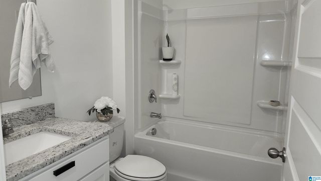 5155 MEADOW RIDGE TRAIL, Bessemer, AL 35022