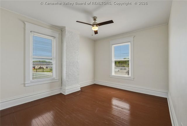 1365 E Pea Ridge Road, Huntington, WV 25705