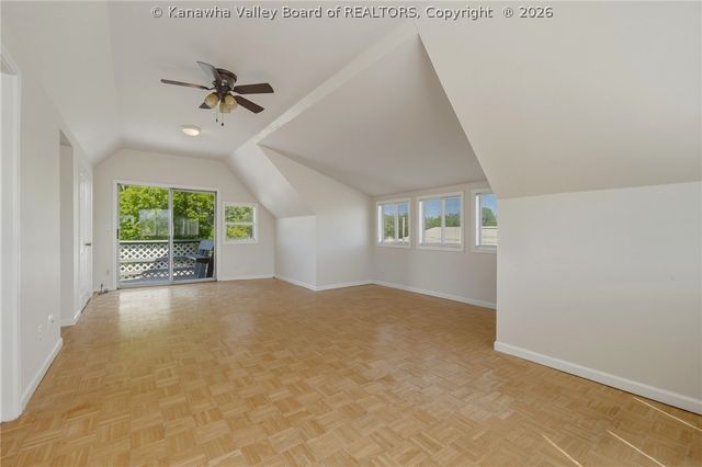 1365 E Pea Ridge Road, Huntington, WV 25705