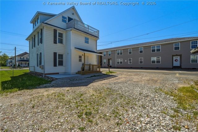1365 E Pea Ridge Road, Huntington, WV 25705