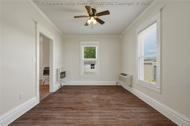 1365 E Pea Ridge Road, Huntington, WV 25705