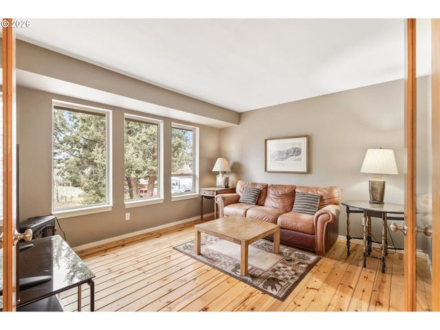 61082 FERGUSON Ct, Bend, OR 97702