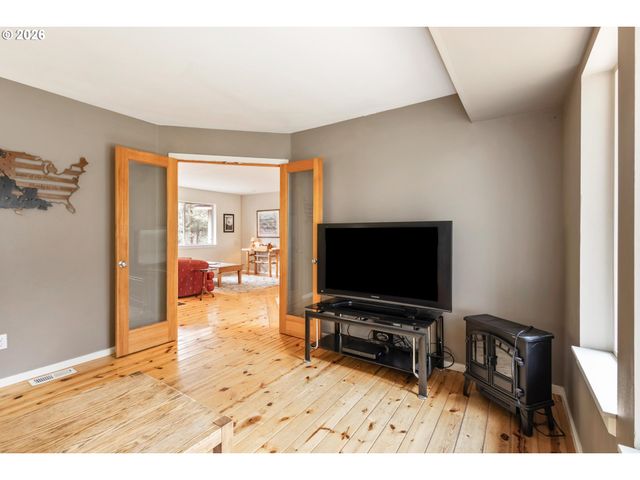 61082 FERGUSON Ct, Bend, OR 97702