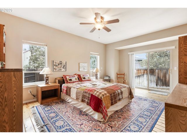 61082 FERGUSON Ct, Bend, OR 97702