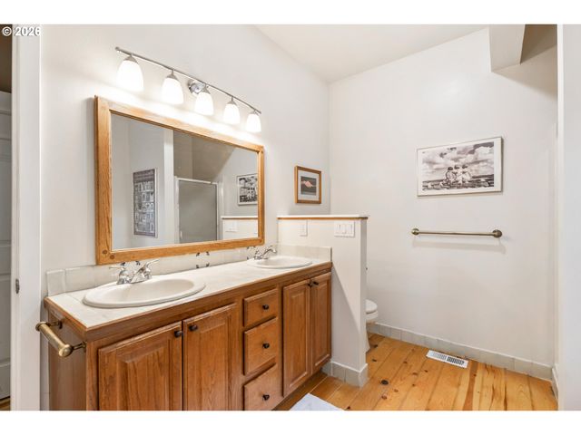 61082 FERGUSON Ct, Bend, OR 97702