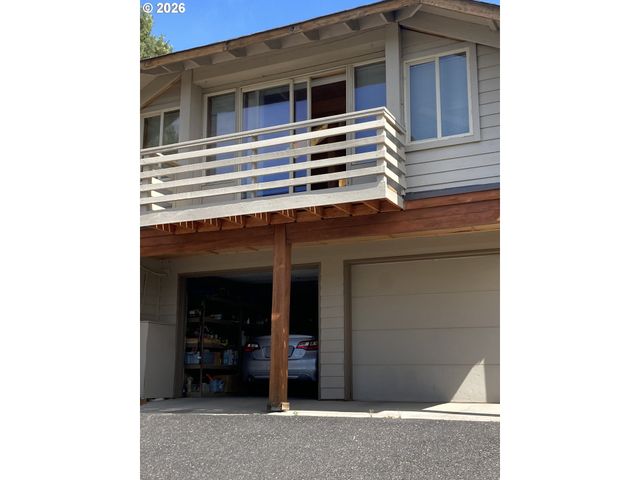 61082 FERGUSON Ct, Bend, OR 97702