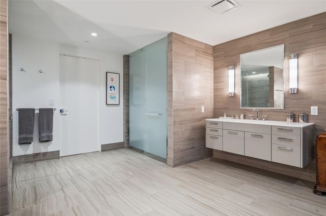 3433 Westheimer Road 1404, Houston, TX 77027