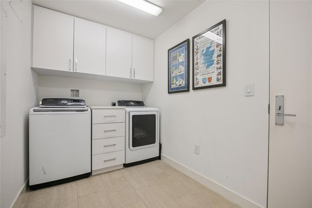 3433 Westheimer Road 1404, Houston, TX 77027